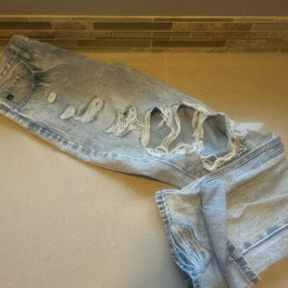 Women’s KanCan Destructed Mom Jeans